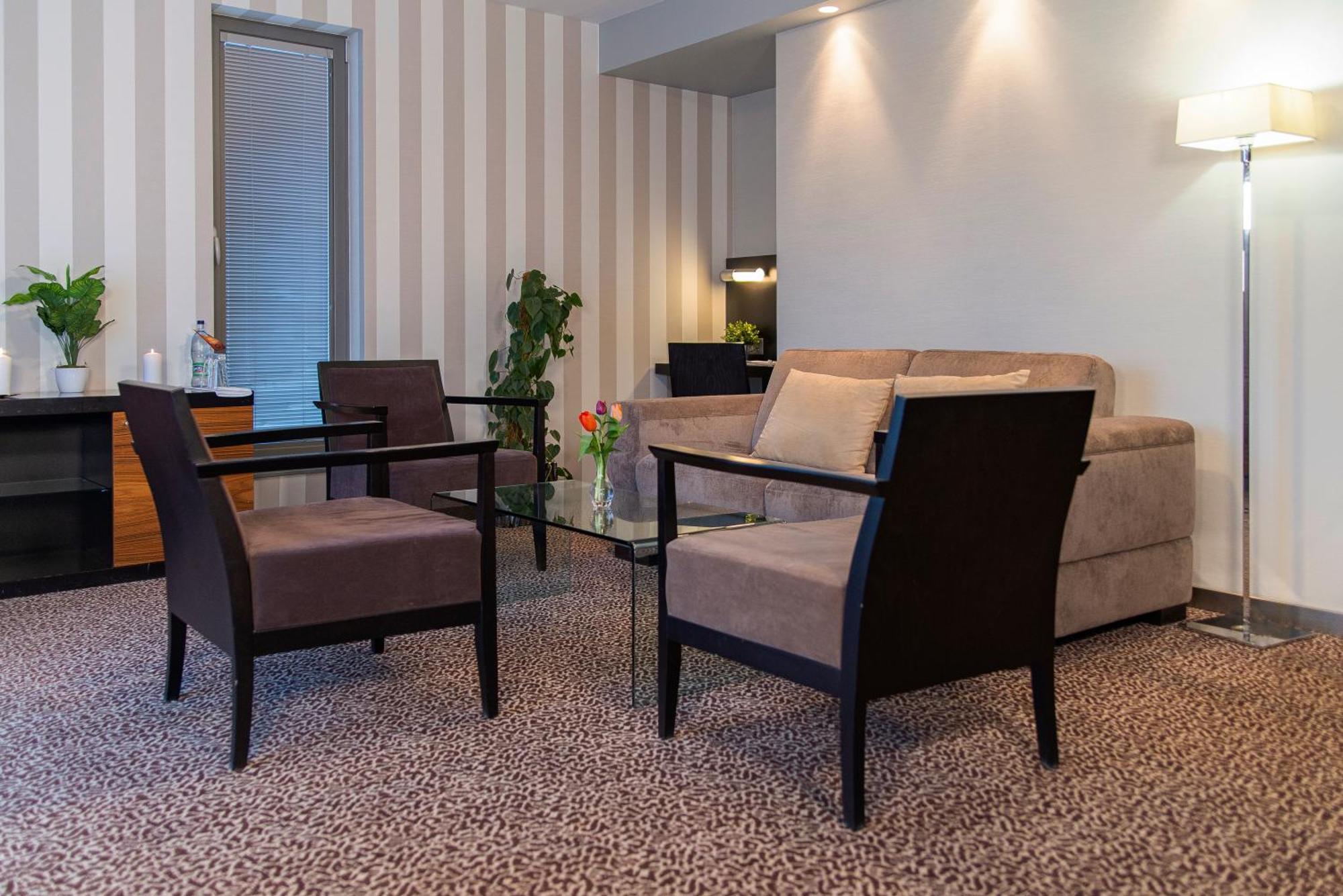 Hotel Avance Bratysława Zewnętrze zdjęcie