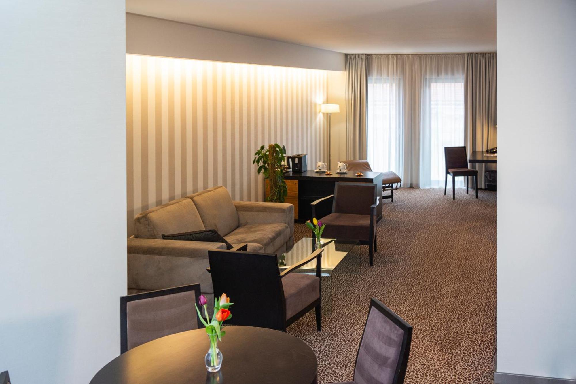 Hotel Avance Bratysława Zewnętrze zdjęcie