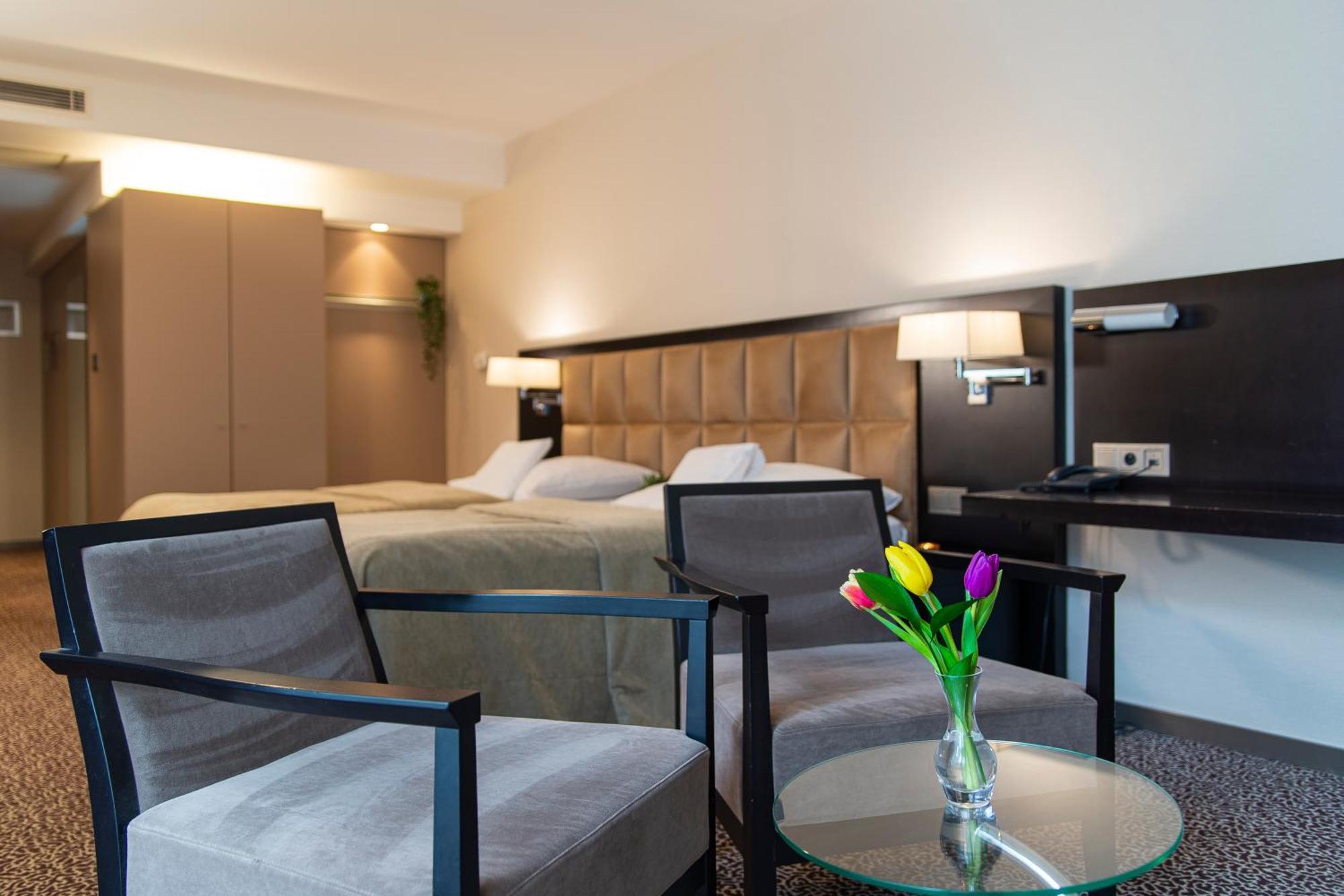 Hotel Avance Bratysława Zewnętrze zdjęcie