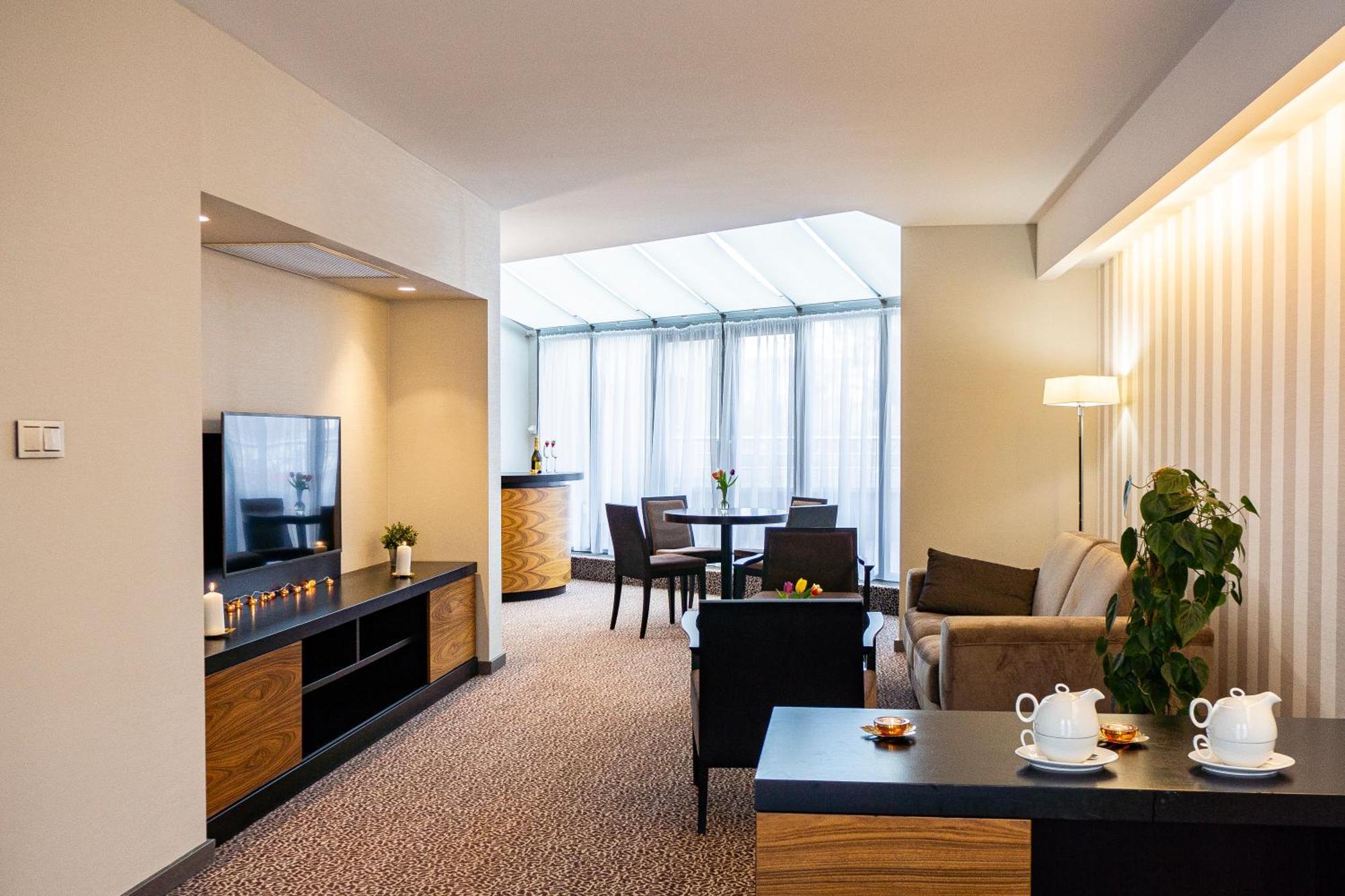 Hotel Avance Bratysława Zewnętrze zdjęcie
